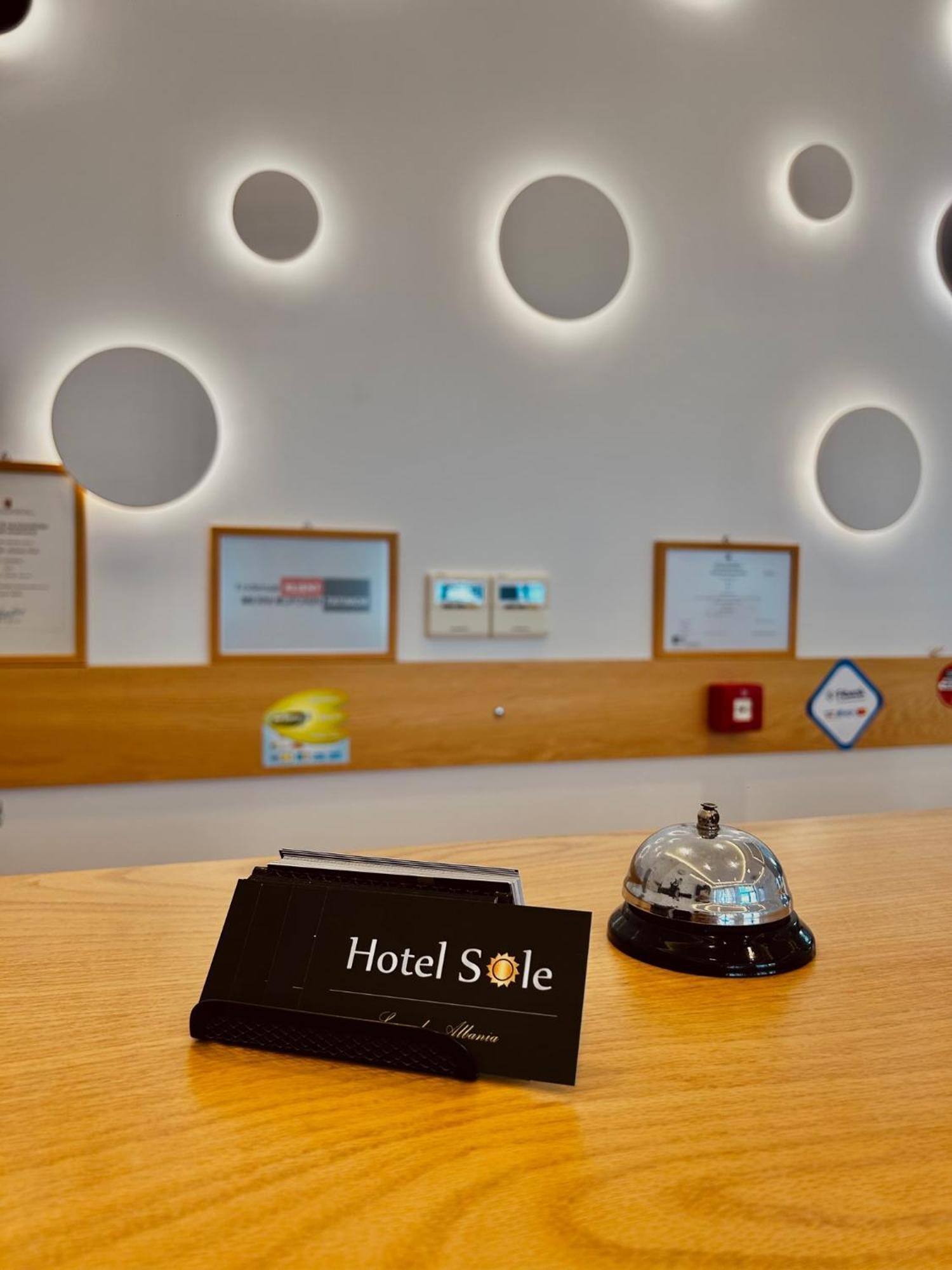 סרנדה Hotel Sole מראה חיצוני תמונה