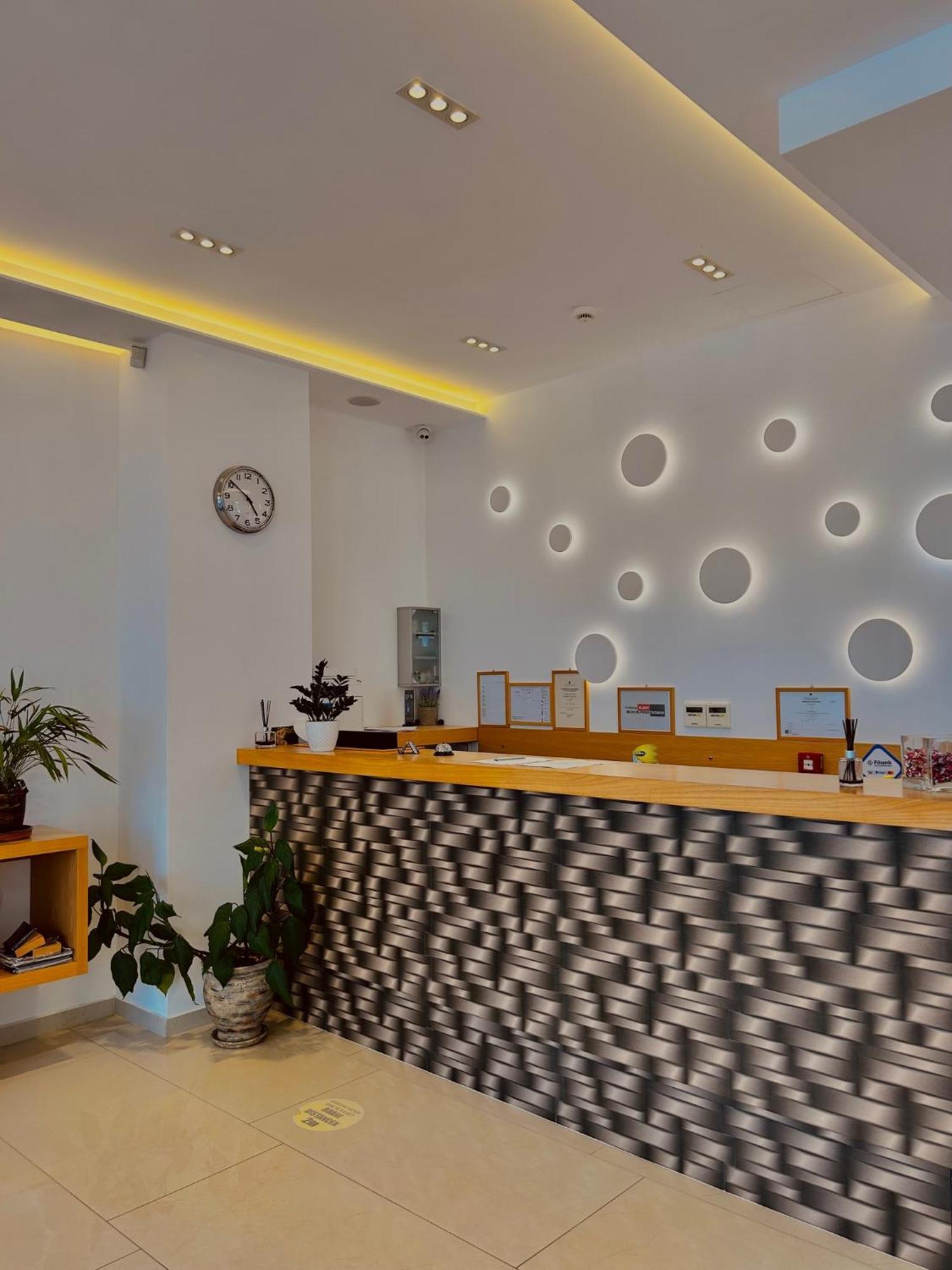 סרנדה Hotel Sole מראה חיצוני תמונה