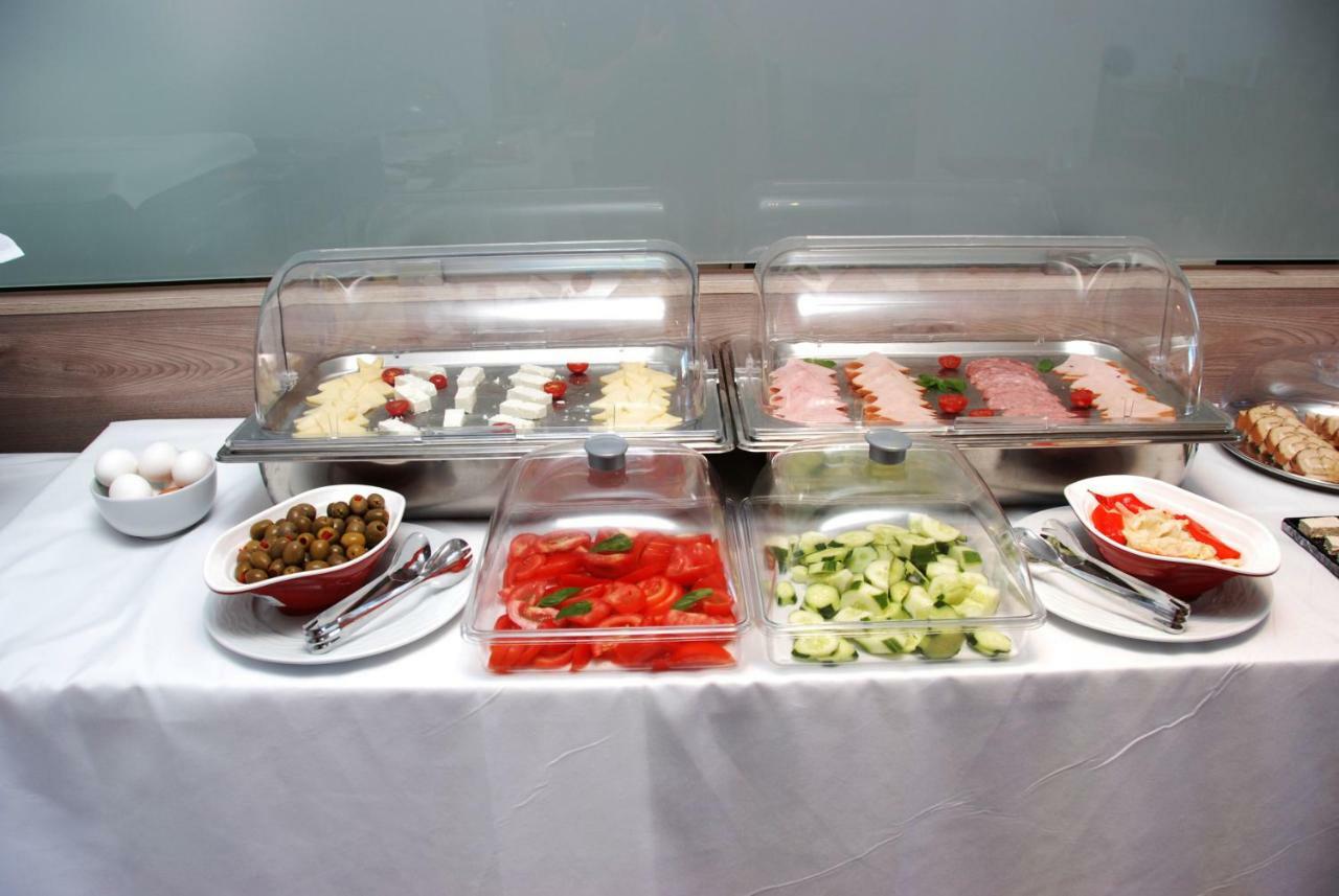 סרנדה Hotel Sole מראה חיצוני תמונה