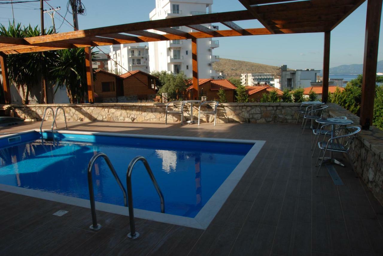 סרנדה Hotel Sole מראה חיצוני תמונה
