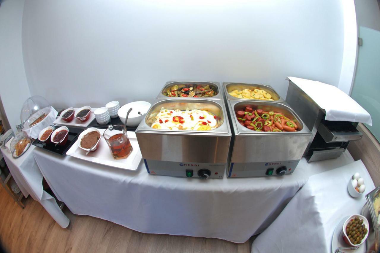 סרנדה Hotel Sole מראה חיצוני תמונה